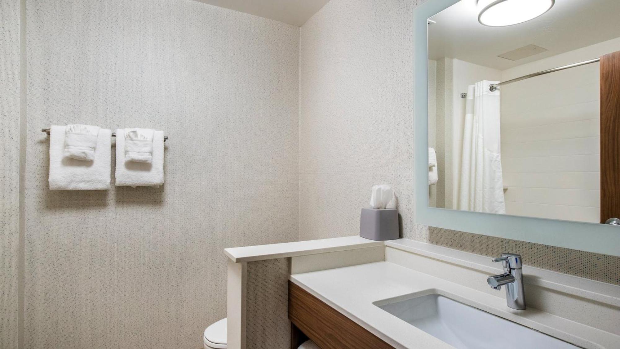 Holiday Inn Express & Suites Racine By Ihg Dış mekan fotoğraf