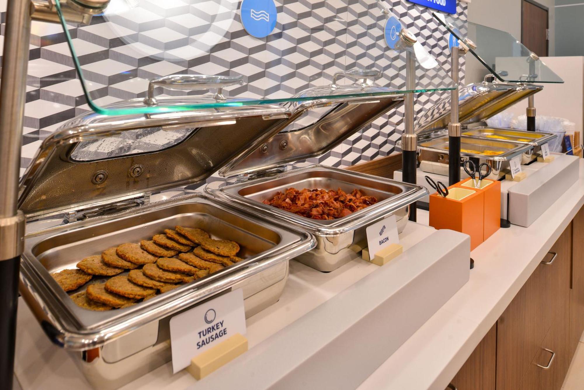 Holiday Inn Express & Suites Racine By Ihg Dış mekan fotoğraf