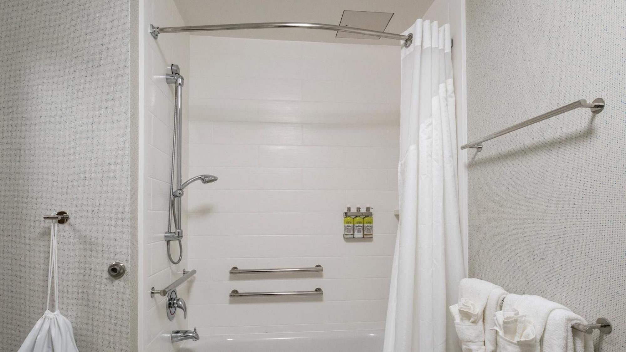 Holiday Inn Express & Suites Racine By Ihg Dış mekan fotoğraf